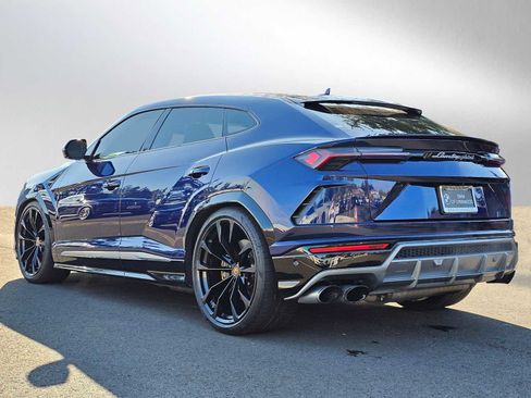 Used 2019 Lamborghini Urus image 5