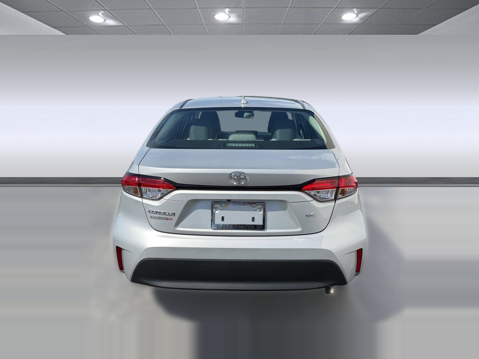 Used 2026 Toyota Corolla LE FWD image 9