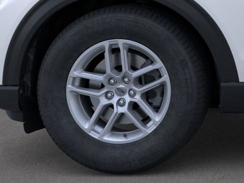 New 2025 Ford Explorer Active image 19