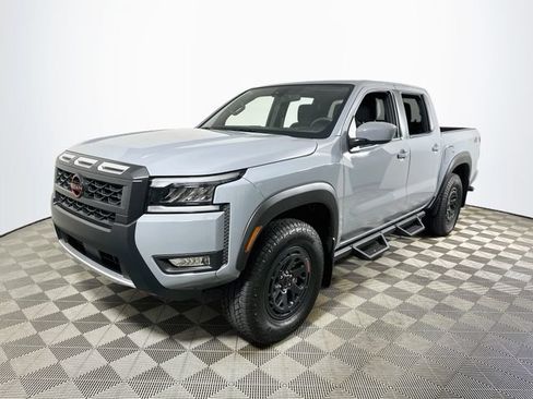 Used 2026 Nissan Frontier PRO-4X w/ Tow Package AWD/4WD image 7