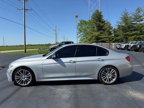 Used 2015 BMW 335i Sedan RWD image 2