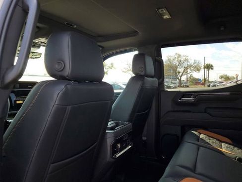 New 2026 GMC Sierra 1500 AT4 w/ Technology Package AWD/4WD image 12