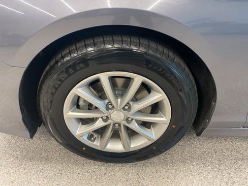 Used 2018 Hyundai Sonata ECO image 11