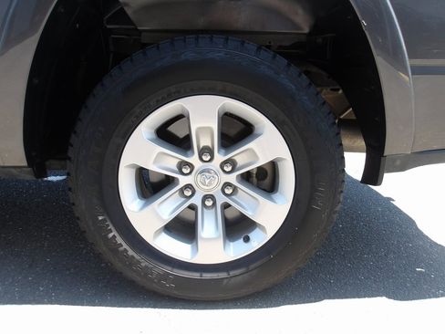 Used 2022 RAM 1500 Laramie image 10