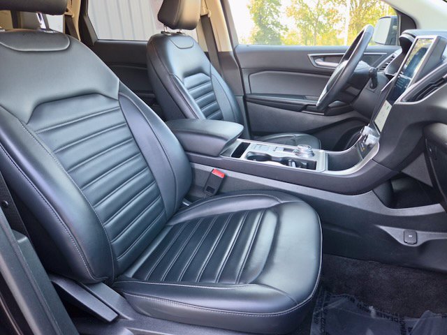 Used 2024 Ford Edge SEL AWD/4WD image 9
