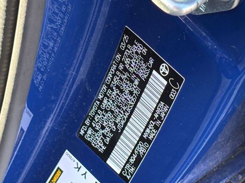 Used 2025 Toyota Prius LE image 30