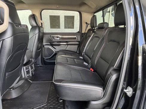 Used 2020 RAM 1500 Laramie RWD image 24