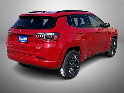 Certified 2023 Jeep Compass Limited image 5