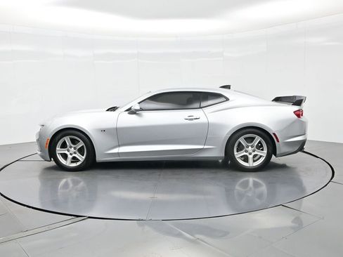 Used 2019 Chevrolet Camaro LT image 10