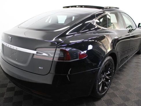 Used 2016 Tesla Model S 60 RWD image 8
