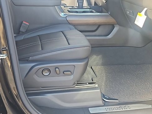 New 2026 Chevrolet Silverado 1500 High Country w/ Midnight Edition image 22