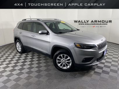 Used 2019 Jeep Cherokee Latitude w/ Popular Appearance Group