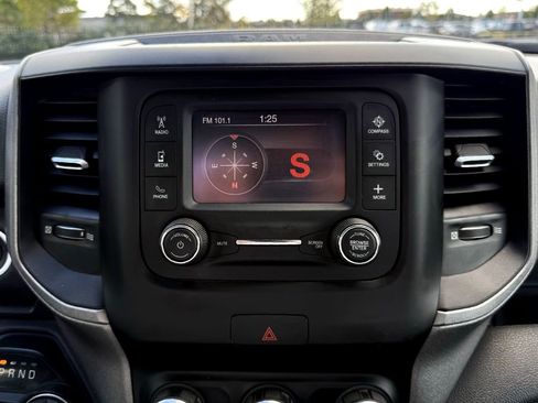 Used 2022 RAM 3500 Tradesman image 23