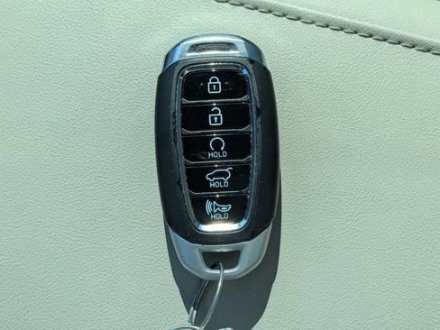 Used 2022 Hyundai Palisade SEL w/ 8P Bench Seat Package AWD/4WD image 35