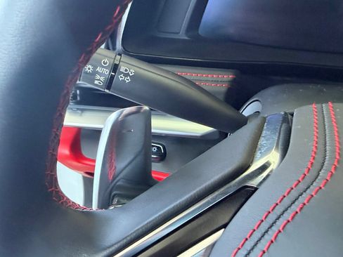 Certified 2021 Chevrolet Corvette Stingray Premium Conv w/ Z51 Performance Package RWD image 25