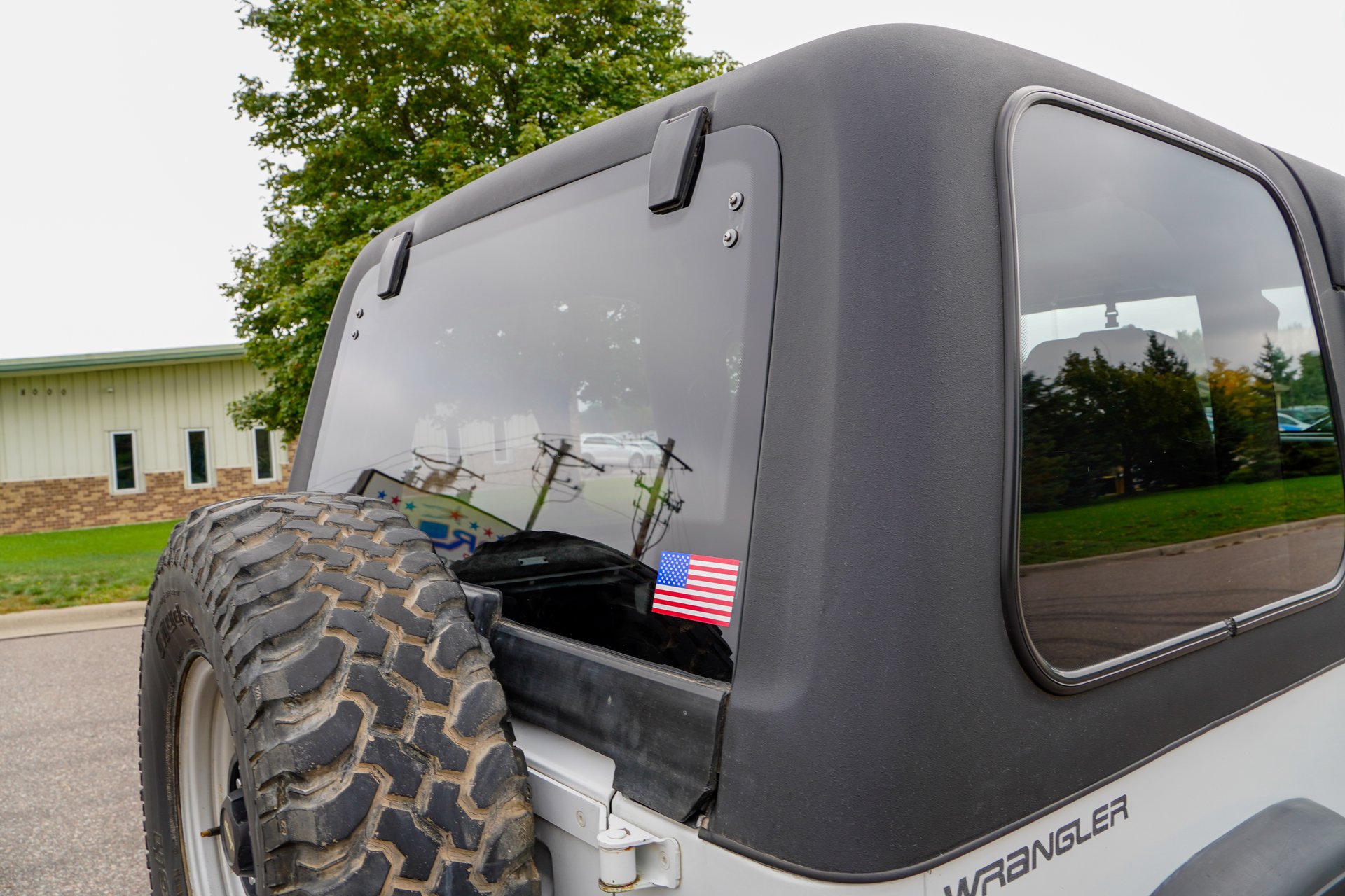 Used 1992 Jeep Wrangler 4WD image 30