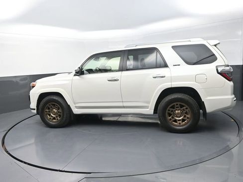 Used 2023 Toyota 4Runner Limited AWD/4WD image 42