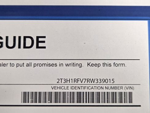 Used 2024 Toyota RAV4 LE image 33