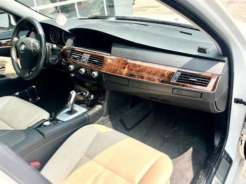 Used 2010 BMW 535i xDrive Sedan AWD/4WD image 5
