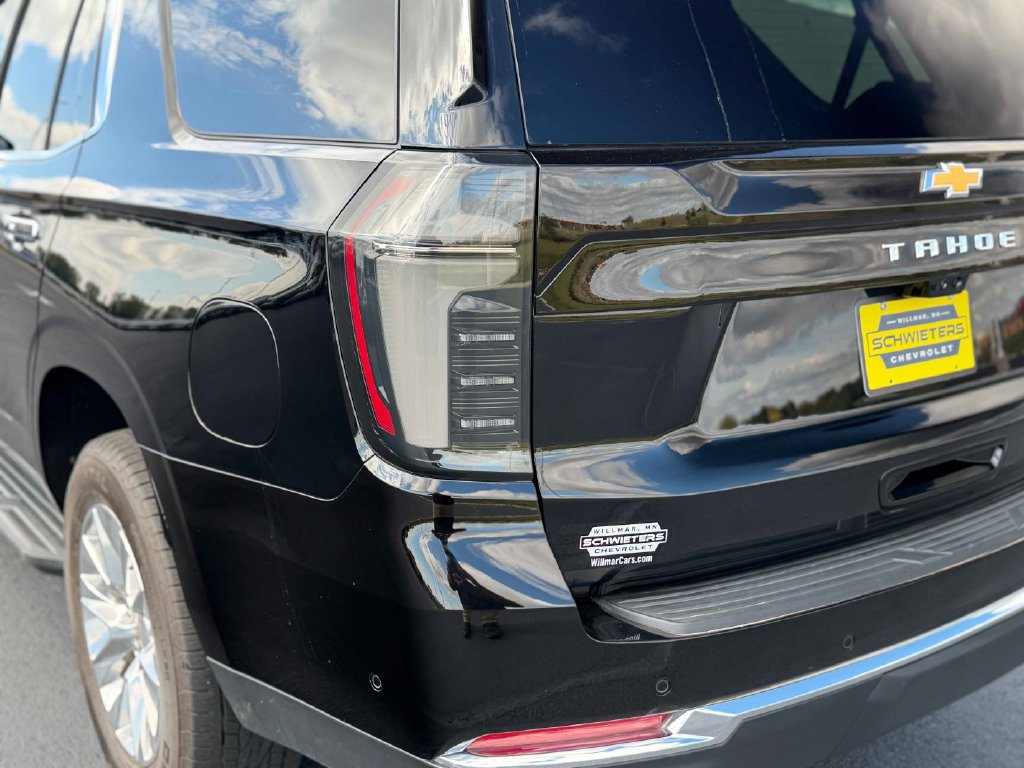 Used 2025 Chevrolet Tahoe Premier AWD/4WD image 10