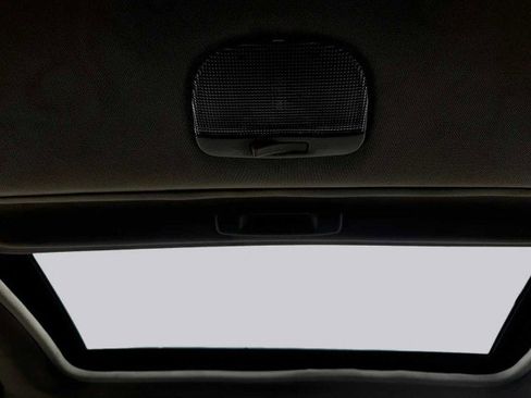 Used 2021 Subaru Crosstrek 2.5i Sport w/ Moonroof Package image 41