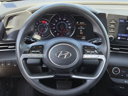 Used 2023 Hyundai Elantra SEL FWD image 21