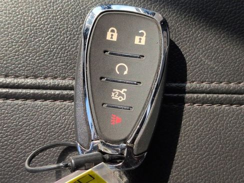 Used 2025 Chevrolet Malibu LT image 36