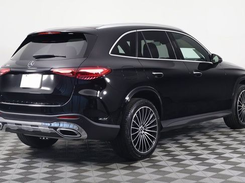 New 2026 Mercedes-Benz GLC 300 image 2