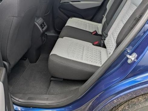 Used 2023 Chevrolet Equinox LT FWD image 17