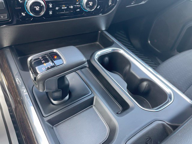 Used 2022 GMC Sierra 1500 Elevation w/ LPO, Elevation Black Package AWD/4WD image 9