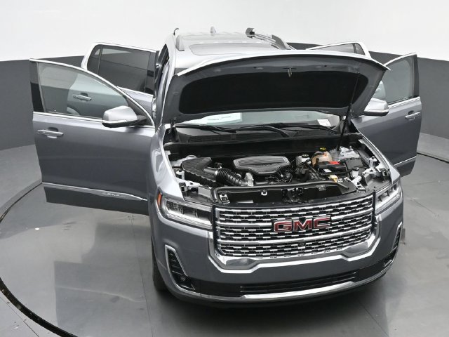 Used 2022 GMC Acadia Denali w/ Denali Ultimate Package AWD/4WD image 63