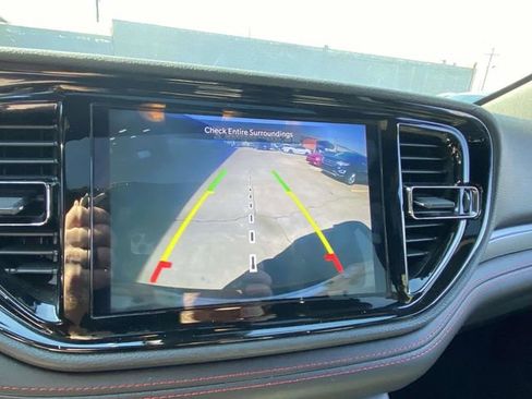 Used 2024 Dodge Durango GT image 19