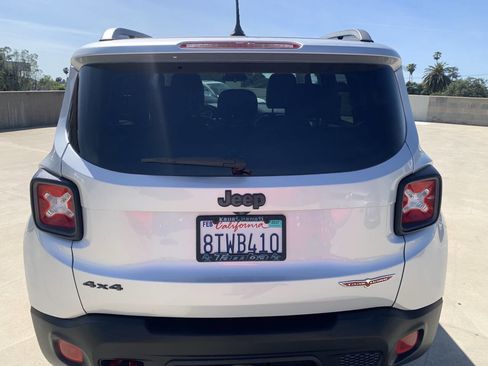 Used 2015 Jeep Renegade Trailhawk w/ Premium Leather Group image 13