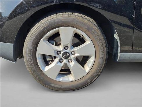 Used 2019 Kia Soul FWD image 14