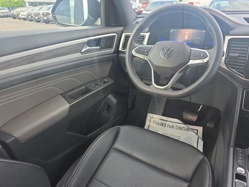 Used 2022 Volkswagen Atlas Cross Sport SE w/ Panoramic Sunroof Package AWD/4WD image 26