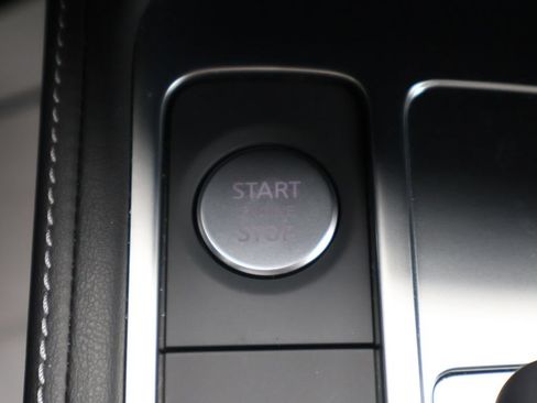 Used 2025 INFINITI QX60 Sensory w/ Cargo Package AWD/4WD image 30