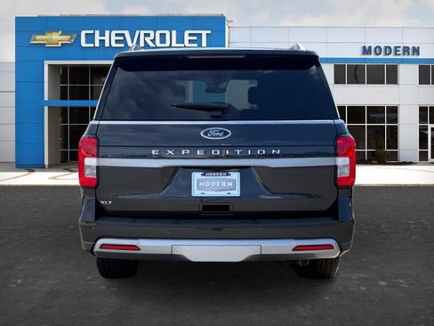 Used 2024 Ford Expedition XLT AWD/4WD image 4