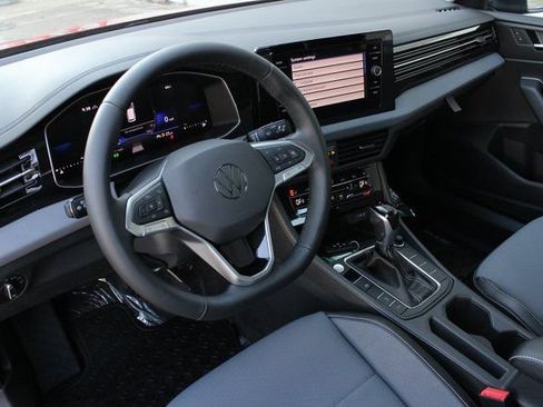 New 2026 Volkswagen Jetta SE FWD image 2