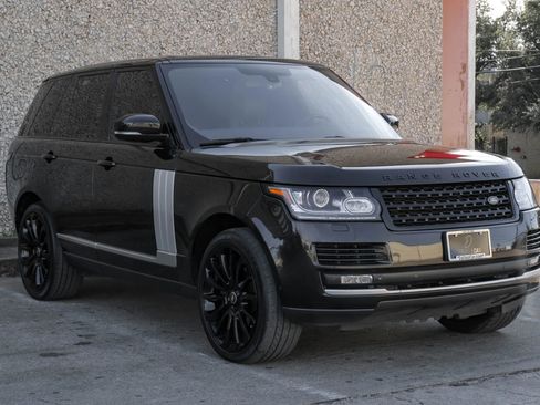 Used 2013 Land Rover Range Rover Supercharged image 6