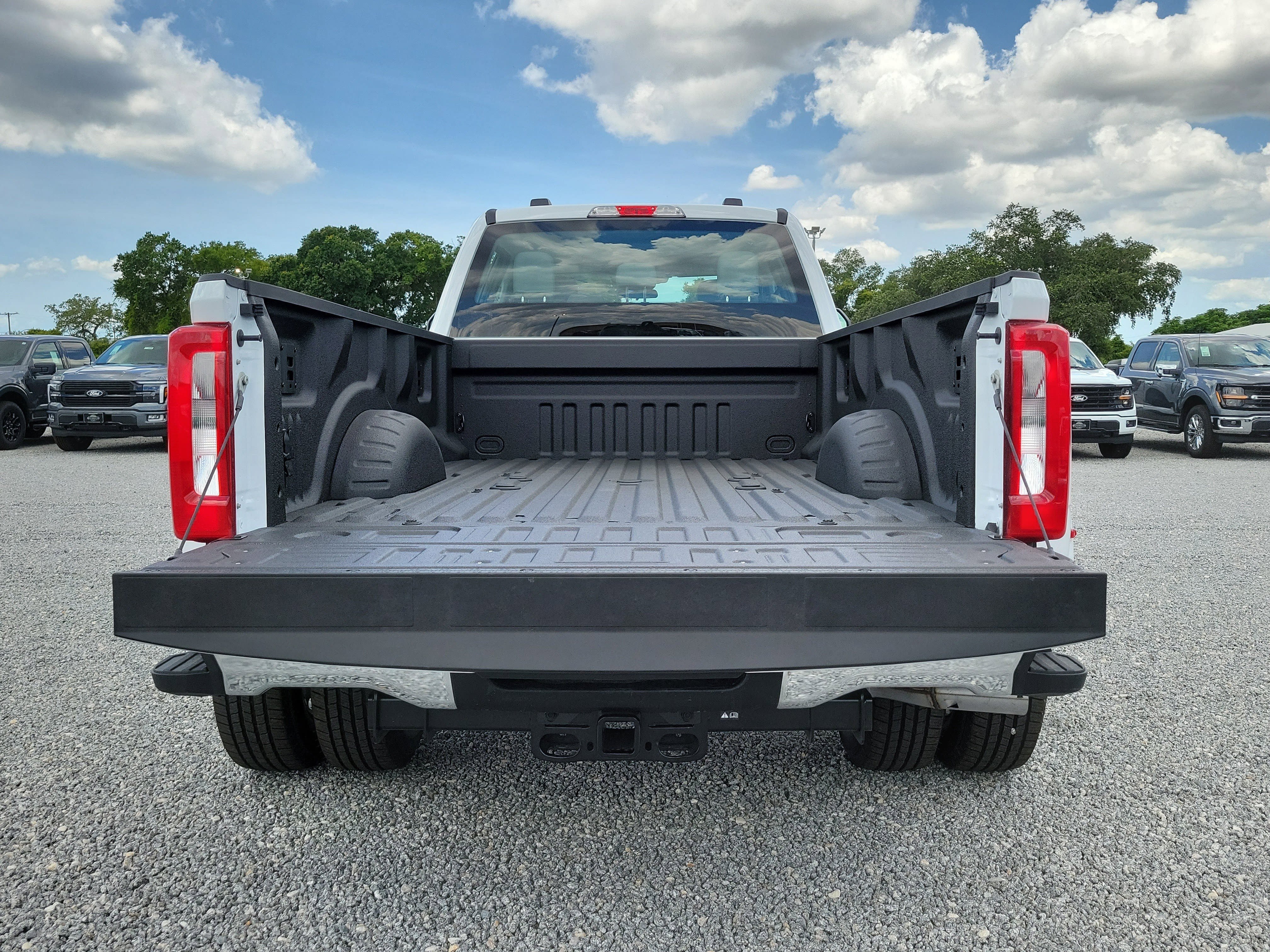 New 2026 Ford F350 XL AWD/4WD image 10