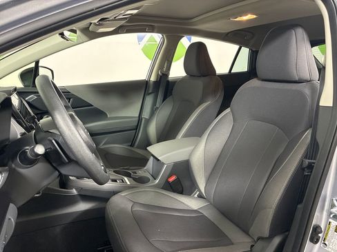 Certified 2025 Subaru Crosstrek 2.0i Premium image 30