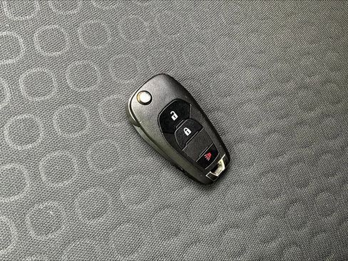 Used 2020 Chevrolet Trax LS FWD image 30