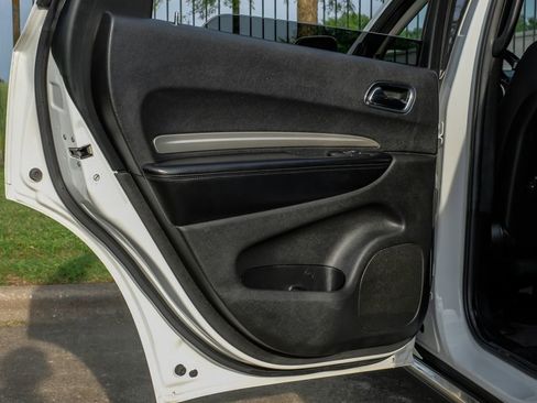 Used 2018 Dodge Durango SXT w/ 3rd Row Seating Group RWD image 50