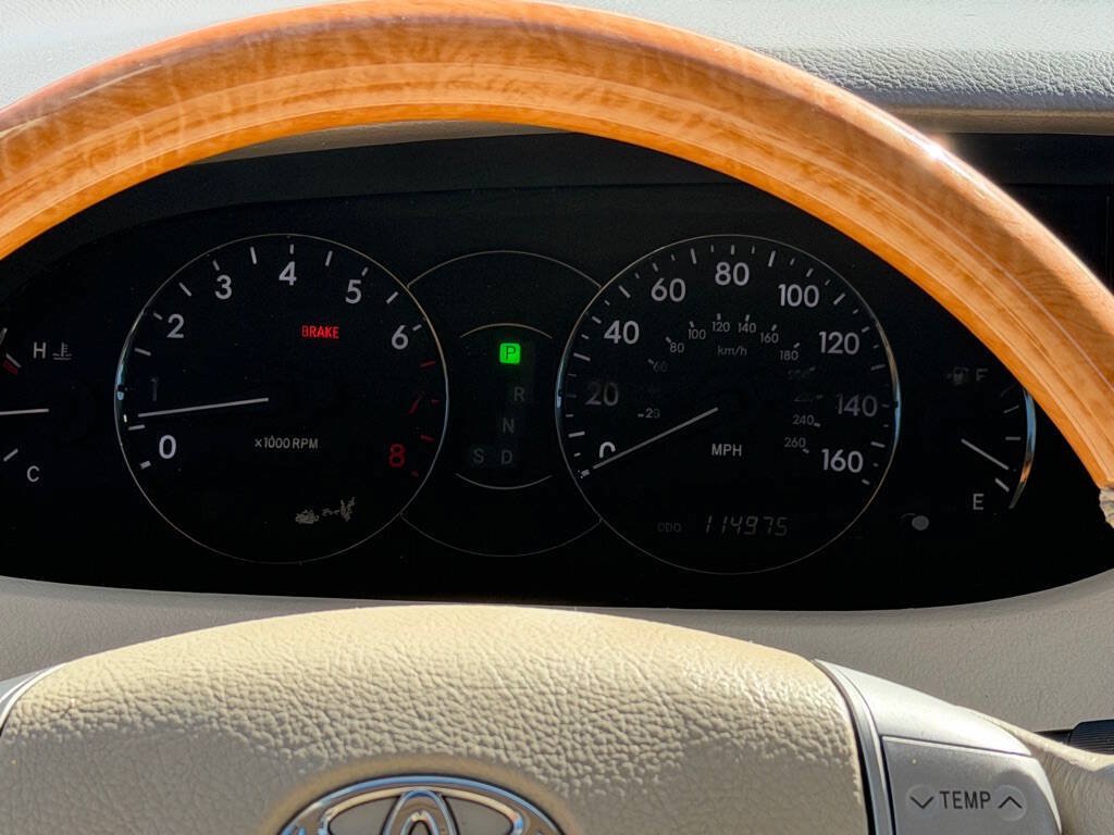 Used 2006 Toyota Avalon Limited FWD image 13