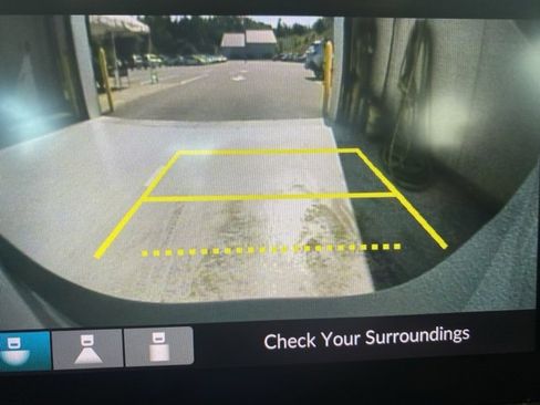 Used 2022 Honda Civic EX image 17