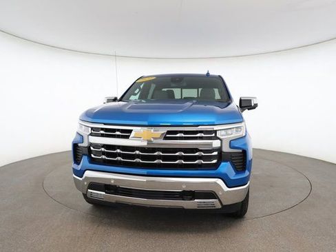 Used 2022 Chevrolet Silverado 1500 LTZ image 31