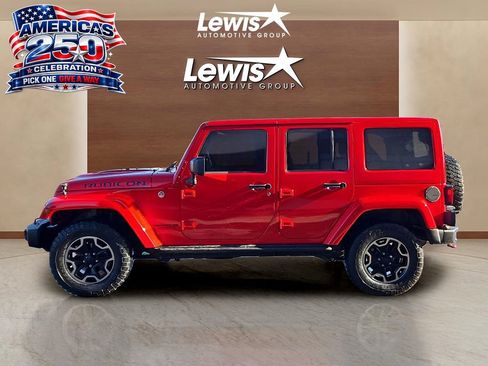 Used 2017 Jeep Wrangler Unlimited Rubicon AWD/4WD image 3