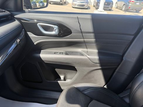 Used 2025 Jeep Compass Latitude w/ Altitude Special Edition image 35