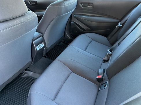 Used 2025 Toyota Corolla LE image 12