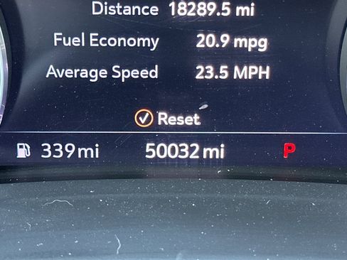 Used 2022 Buick Envision Essence w/ Sport Touring Package image 34